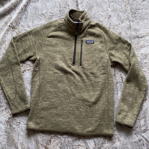 Patagonia Other - Patagonia quarter zip 🌈🛍